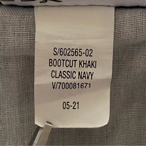 NWT OLD NAVY / Boot Cut Khaki Classic Navy Pants Size 26 - Picture 5 of 10